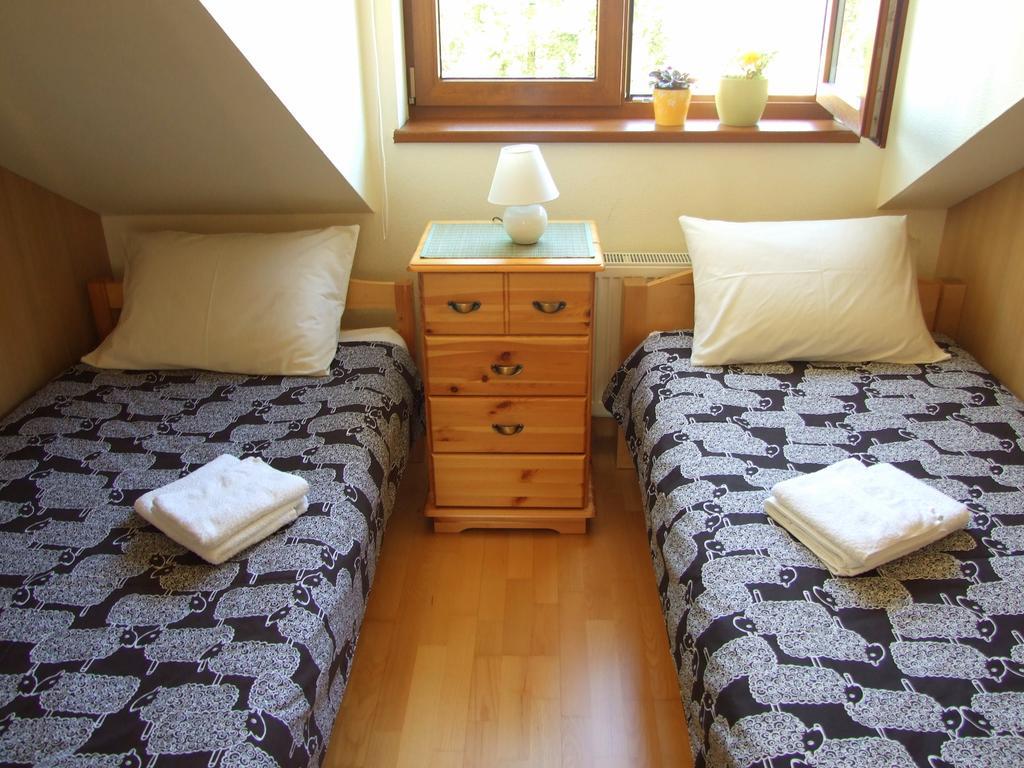 Sunlit Loft Apartment Riga Luaran gambar