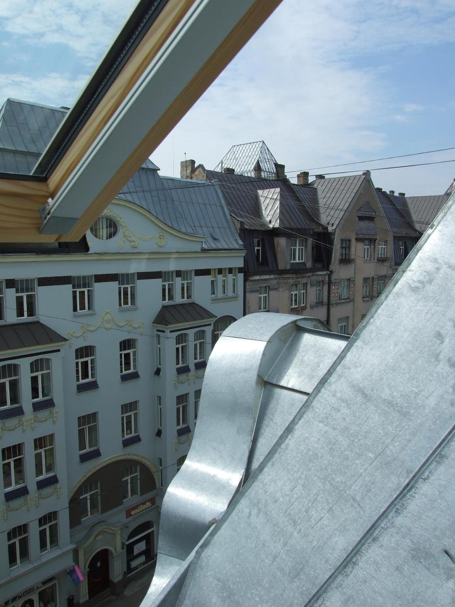 Sunlit Loft Apartment Riga Luaran gambar